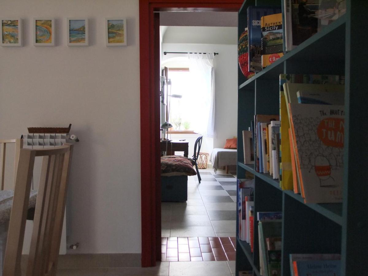 A Naca Villa Рагуза Екстериор снимка