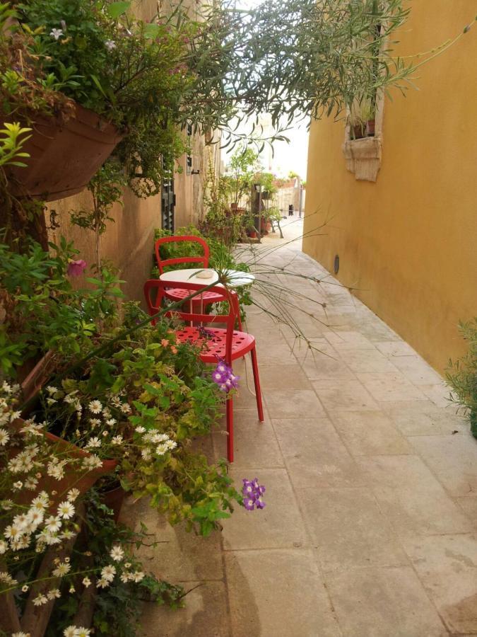 A Naca Villa Рагуза Екстериор снимка